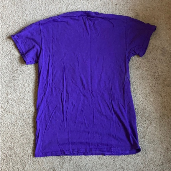 🌵3/$20• Salem Massachusetts Tee Shirt - Picture 2 of 3